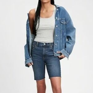 GAP‎ 9" High Rise Denim Bermuda Shorts Size 27 Cut Off Modest